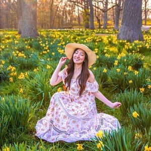 Chic Floral Maxi Dress